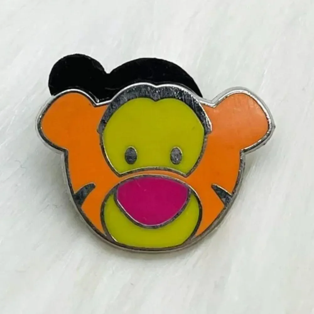 🔮 5/$25 Disney Winnie‎ The Pooh Baby Tigger Pin
